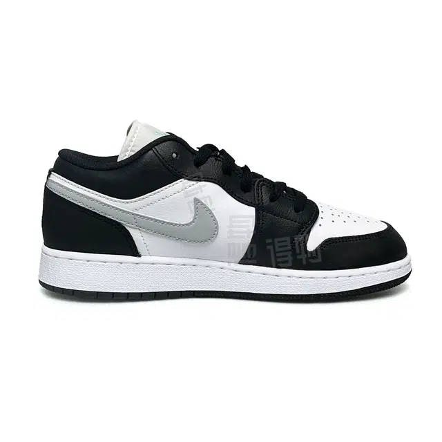 Jordan AJ1