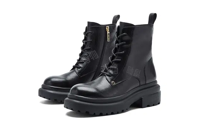 NINE WEST