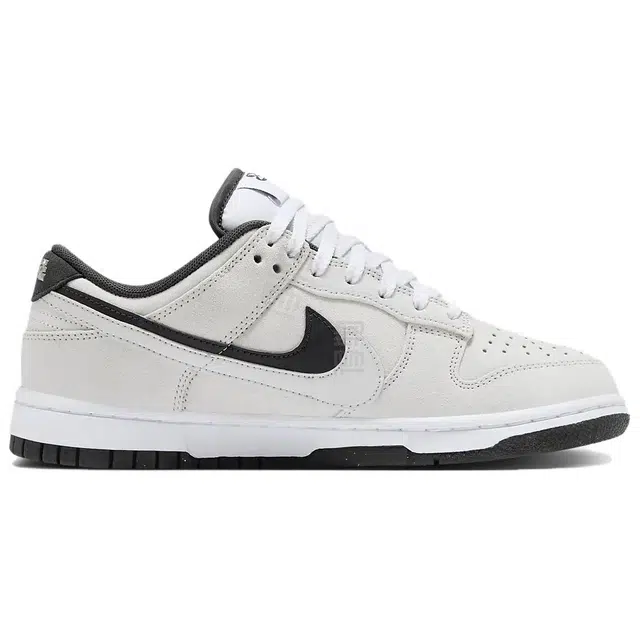 Nike Dunk Low Double Swoosh Dunks