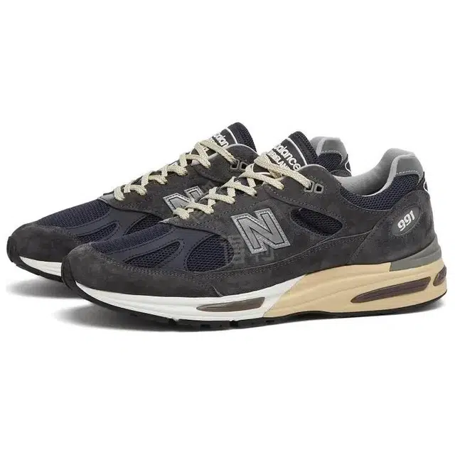 New Balance NB 991 v2 GG2 MADE in UK Dark Gull Grey