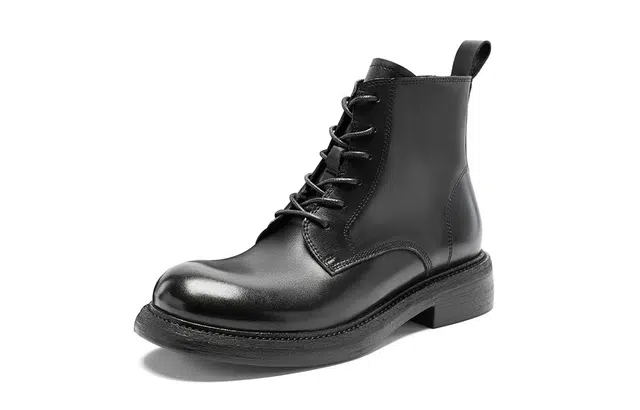 NINE WEST