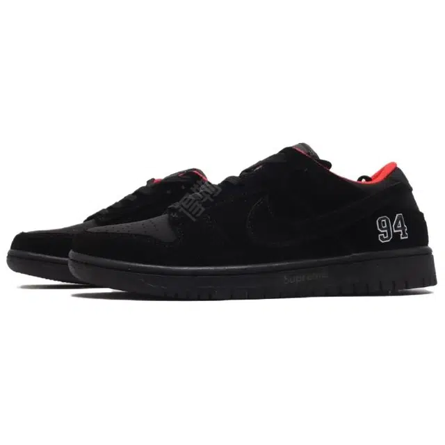 Supreme x Nike Dunk SB DUNK LOW PRO OG QS