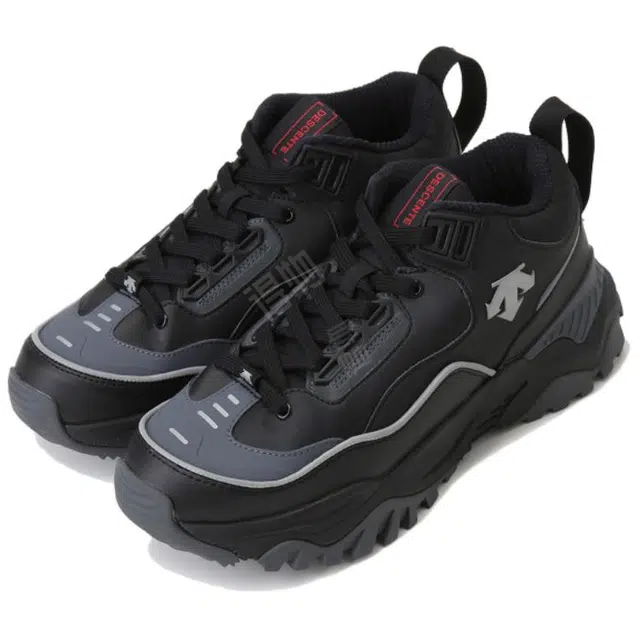 DESCENTE Movewear