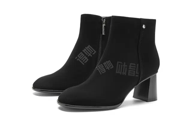 NINE WEST
