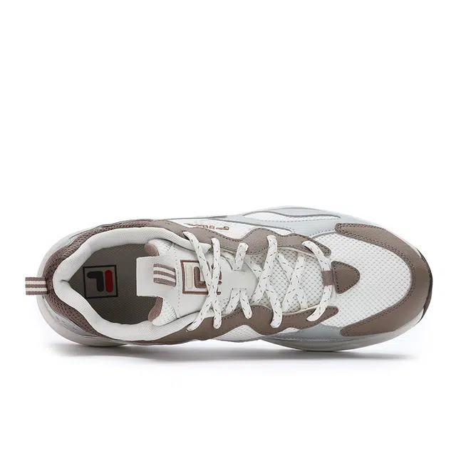 FILA Tracer
