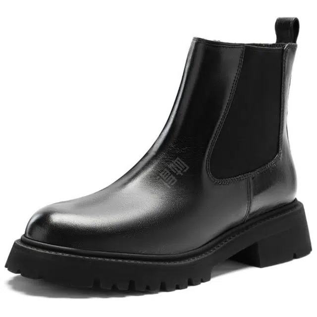 NINE WEST