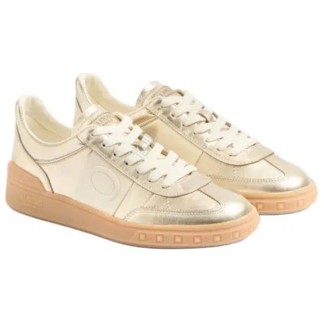 Valentino Upvillage