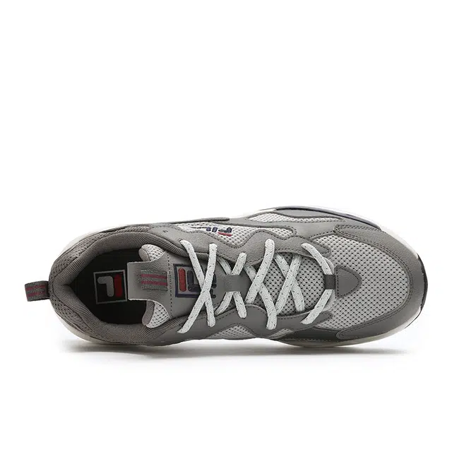FILA Tracer