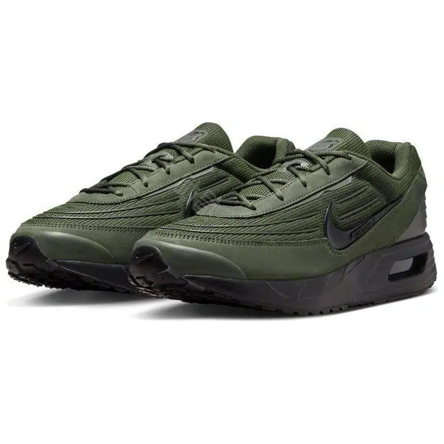 Nike AIR MAX VERSE