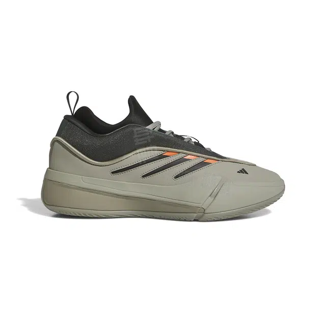 adidas Dame 9