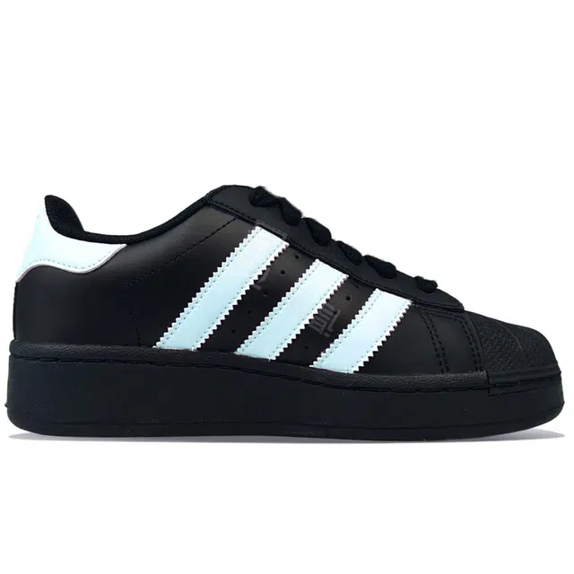 adidas originals SUPERSTAR XLG