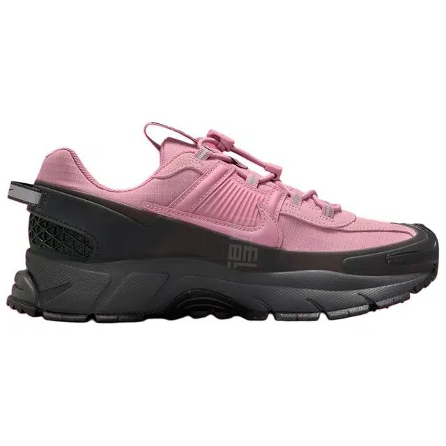Nike Zoom Vomero 5 Roam Elemental Pink