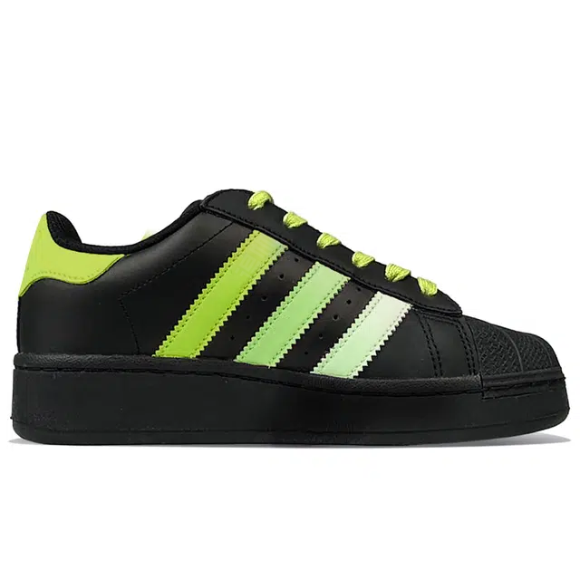 adidas originals SUPERSTAR XLG