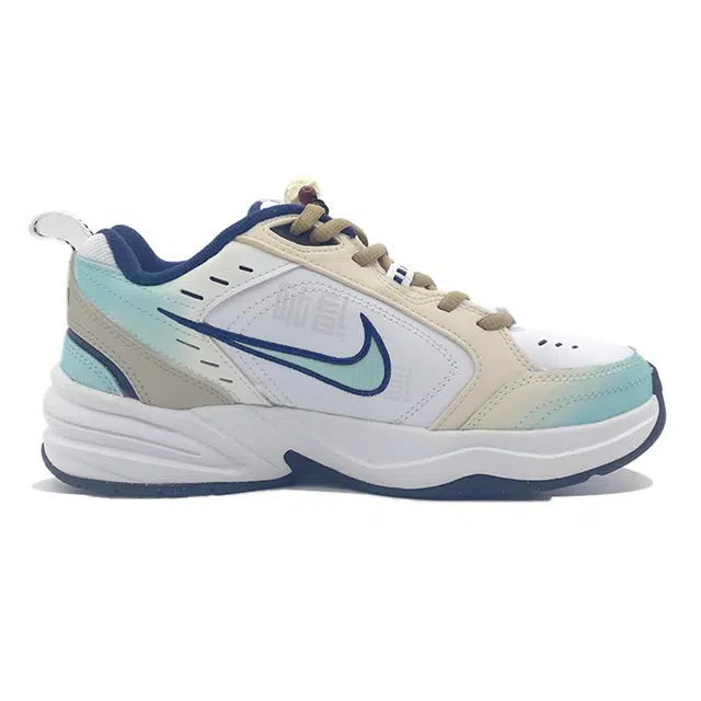 Nike Air Monarch 4