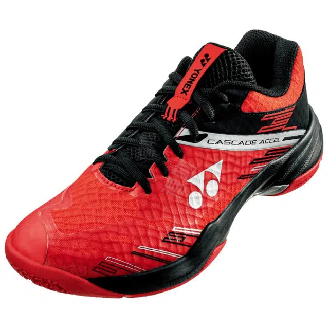 YONEX POWER CUSHION CASCADE ACCEL