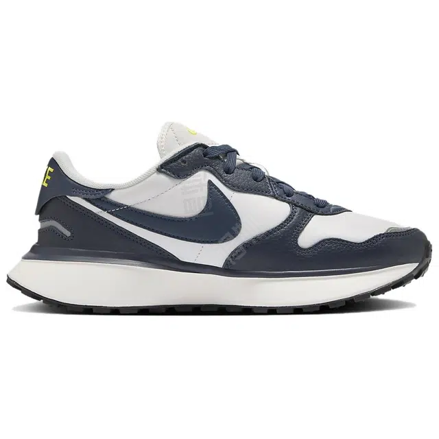 Nike Phoenix Waffle Leather