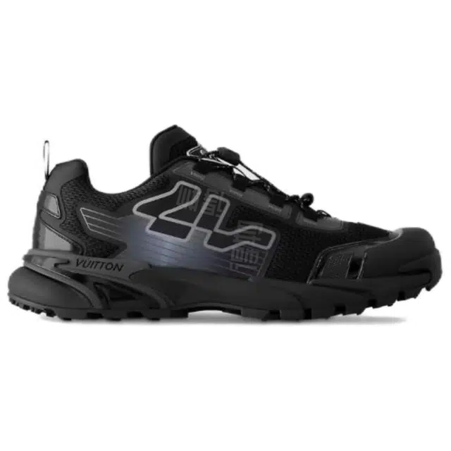 LOUIS VUITTON Runner Tatic