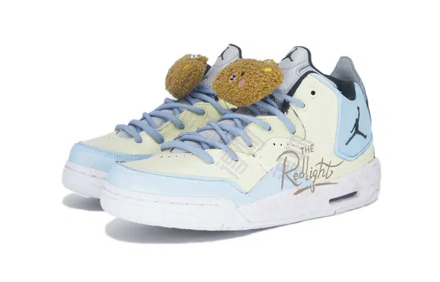 Jordan Courtside 23