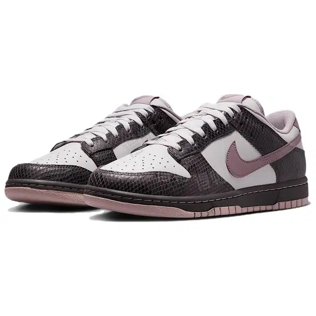 Nike Dunk Low SEMedium Ash