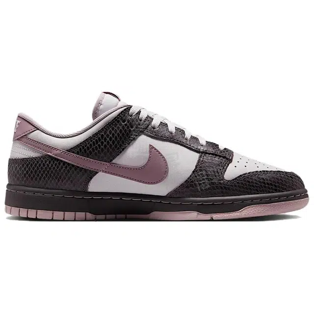 Nike Dunk Low SEMedium Ash