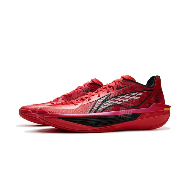 LiNing Ultra Light 2025