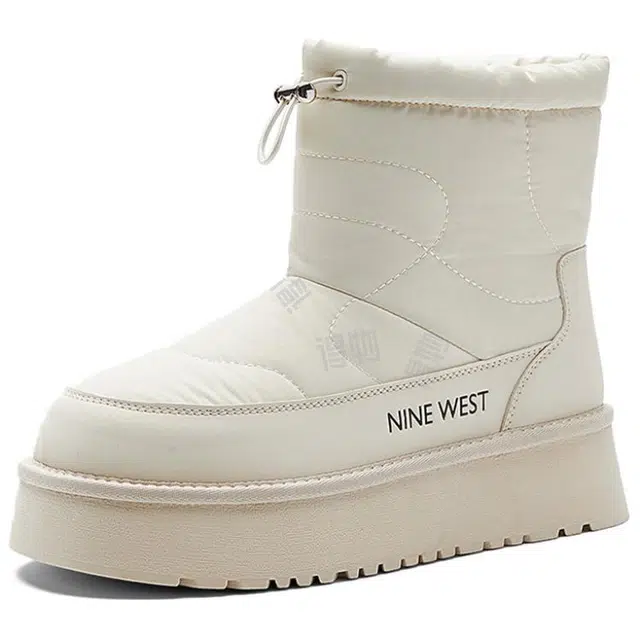 NINE WEST