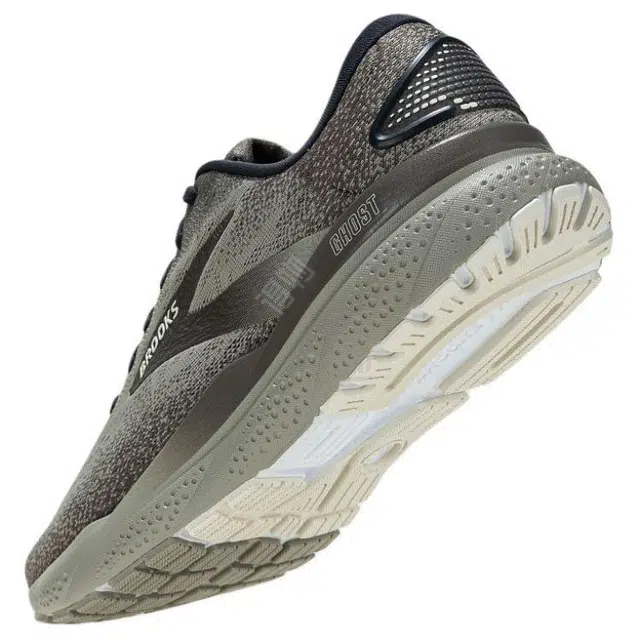 Brooks Ghost 16