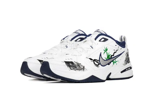 Nike Air Monarch 4