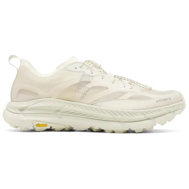 Satisfy x HOKA ONE ONE Mafate Speed 4