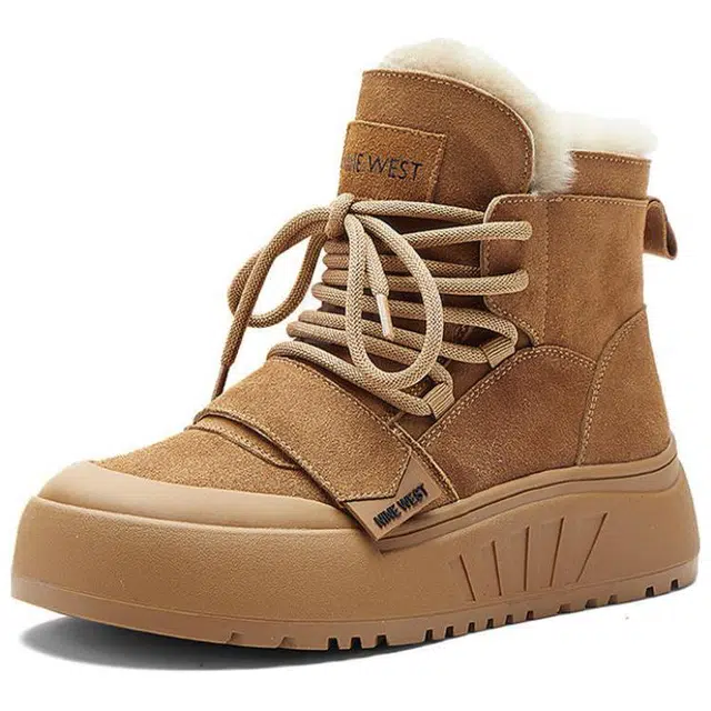 NINE WEST