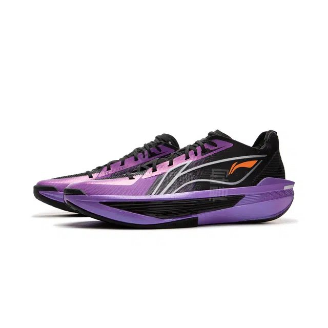 LiNing Ultra Light 2025