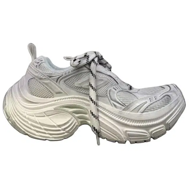Balenciaga 6XL