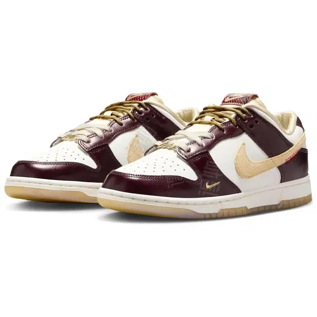 Nike Dunk LOW LX CN