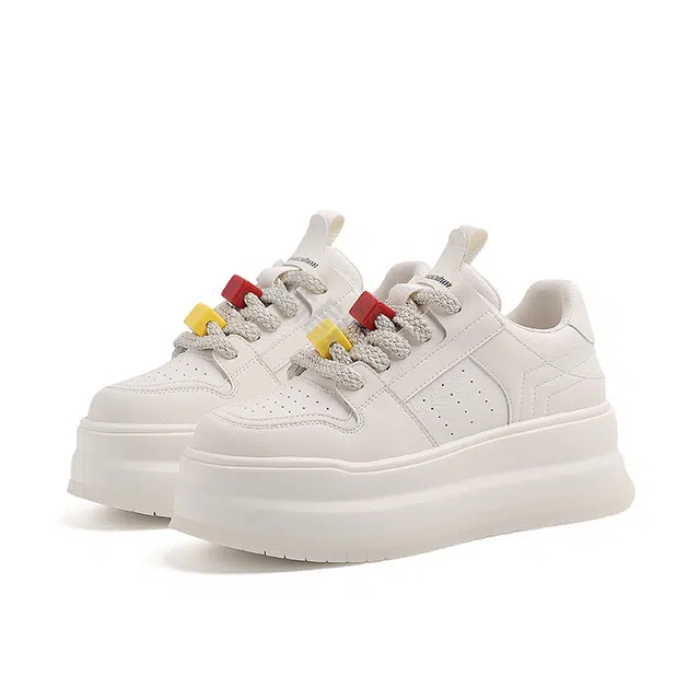 AQUASCUTUM