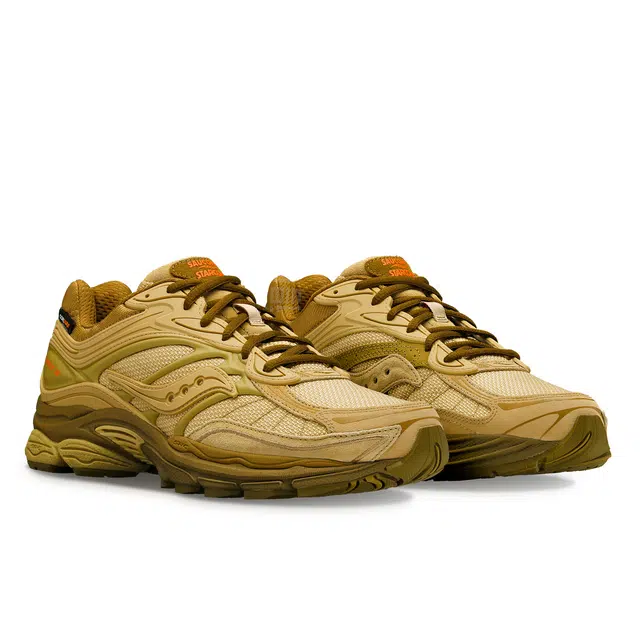 Starcow x Saucony ProGrid Omni 9 ArmorDesert