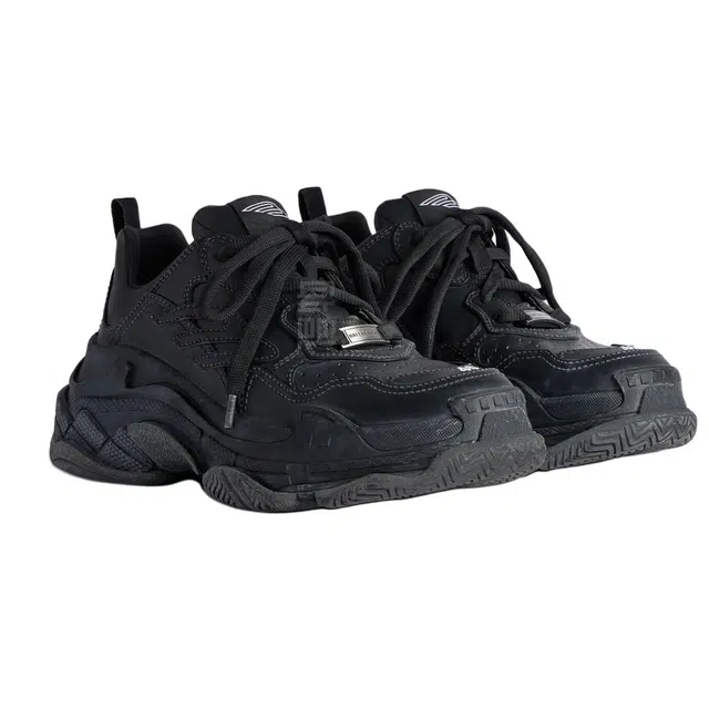 Balenciaga Triple S Sporty