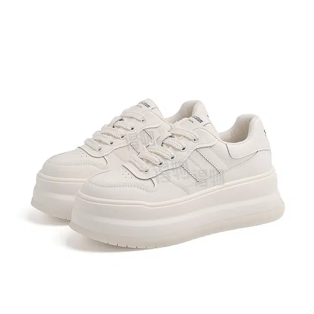AQUASCUTUM