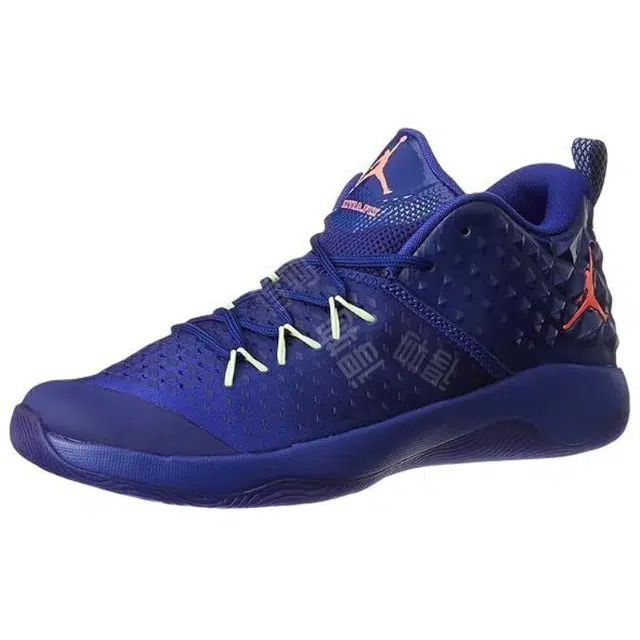 Jordan Extra Fly
