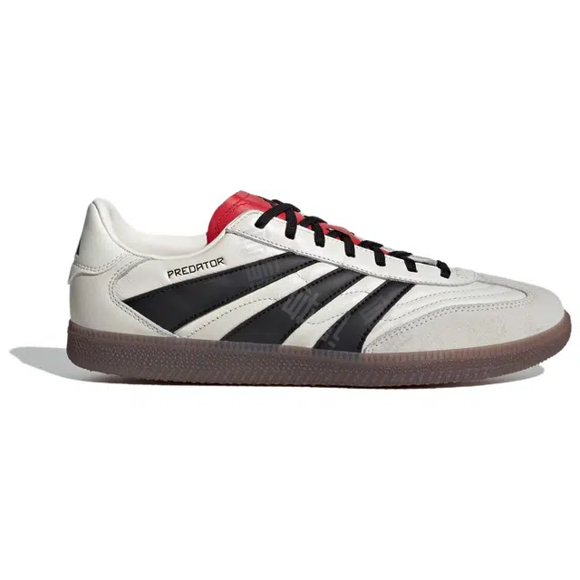 adidas PREDATOR FREESTYLE