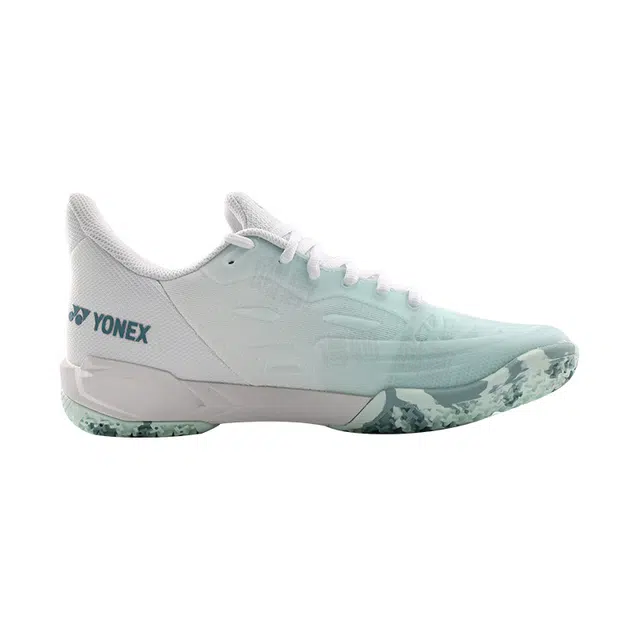 YONEX