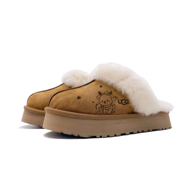 UGG EVA