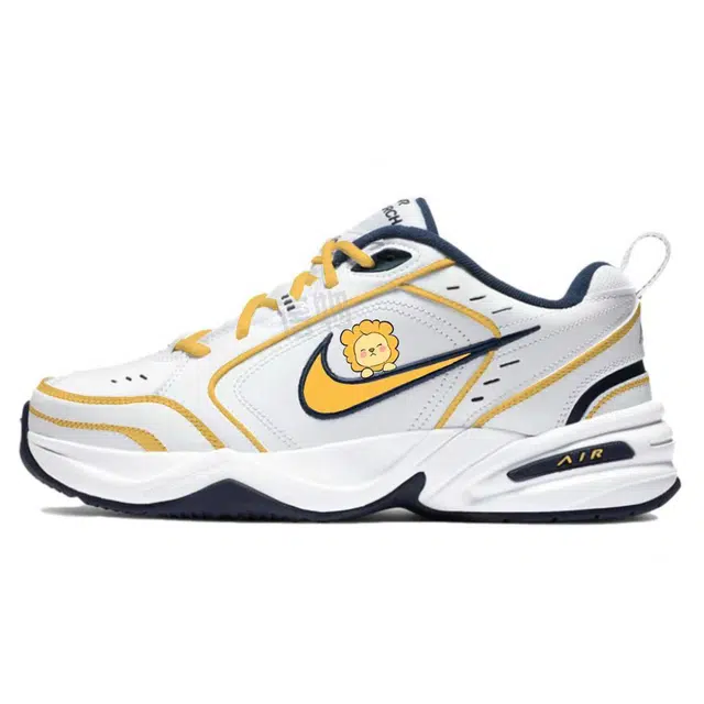Nike Air Monarch 4