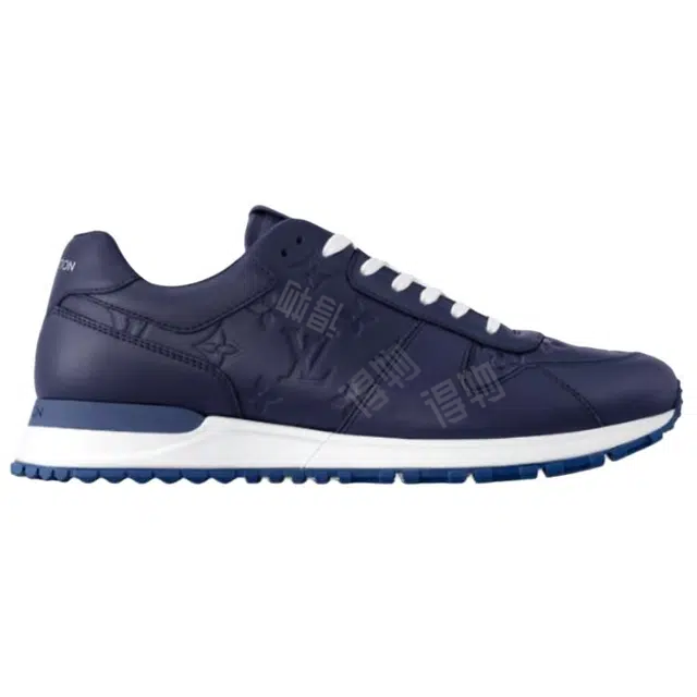 LOUIS VUITTON Run Away