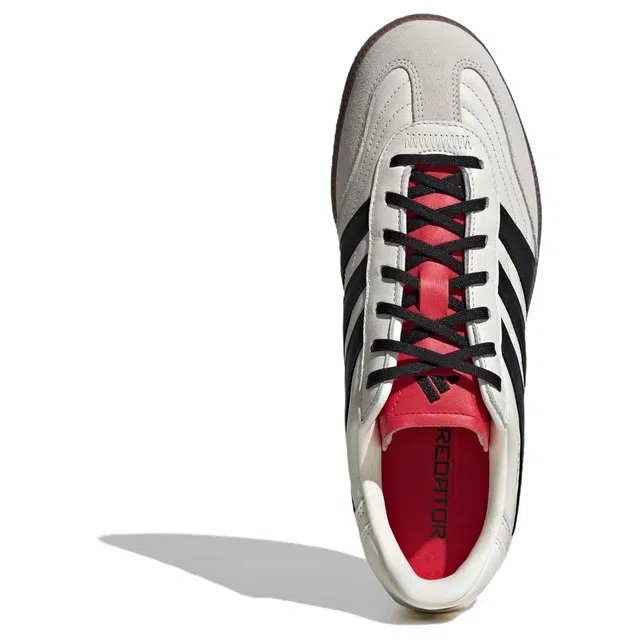 adidas PREDATOR FREESTYLE