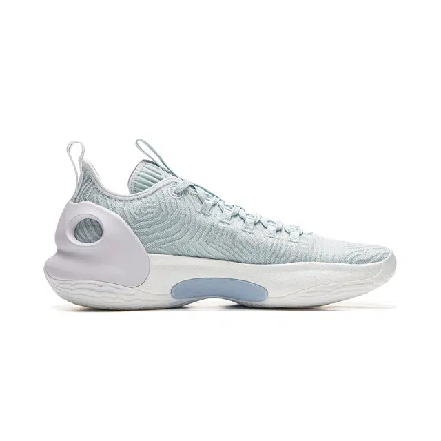 LiNing ULTRA LOW
