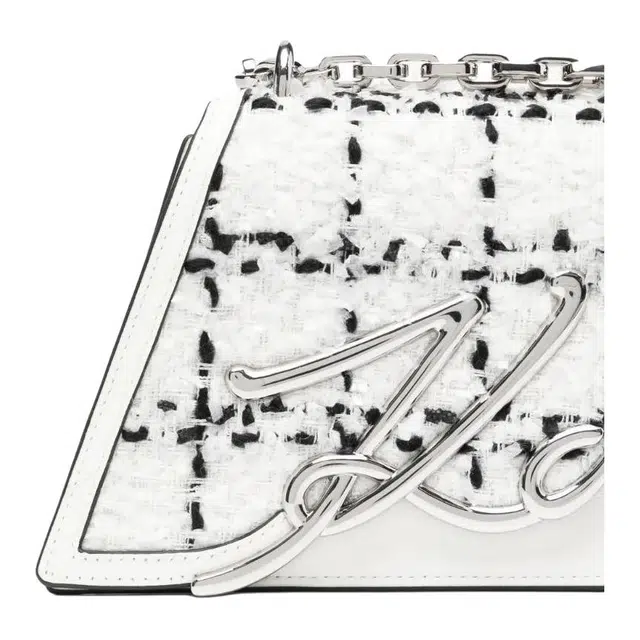 KARL LAGERFELD Signature