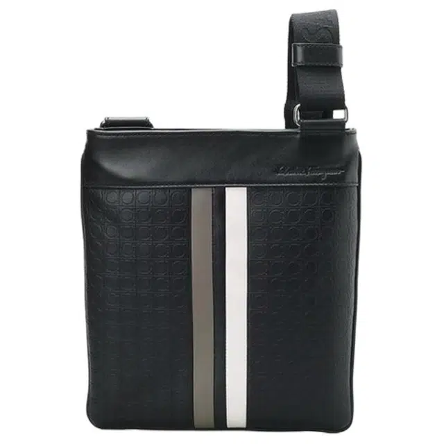 FERRAGAMO Salvatore