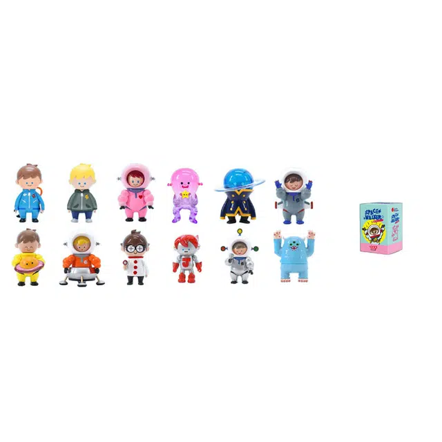 POP MART 009 Space Walker 12