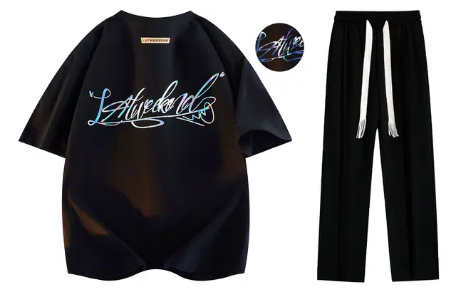 LA'T.WEEKEND Logo T