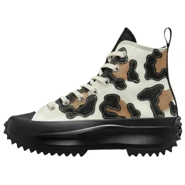 Converse Run Star Hike